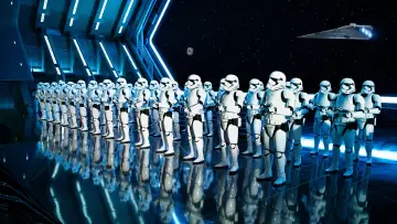 Backdrop to the movie "Star Wars: Rise of the Resistance | Disneyland Resort" #717528